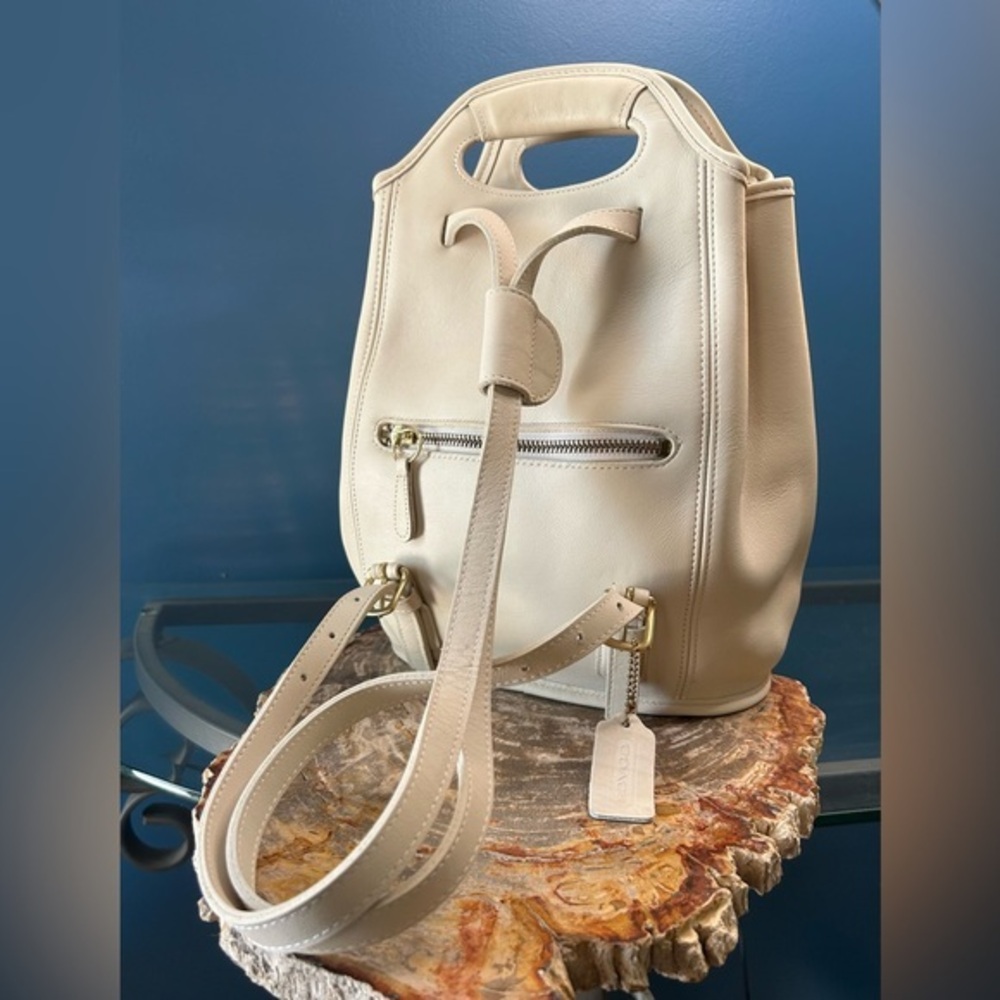 Vintage COACH Drawstring Backpack Bone White Shop… - image 9